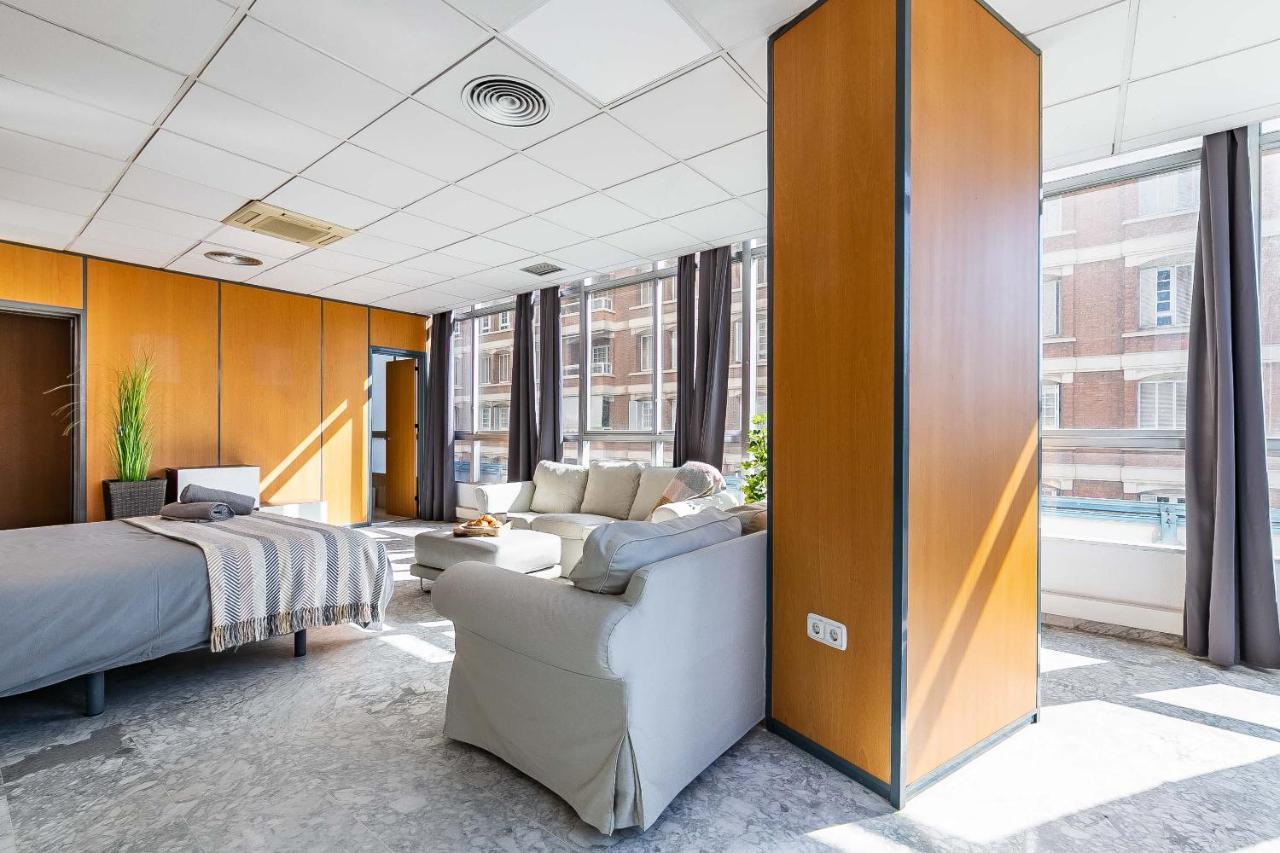 Grand Soho Ofihouse Malaga Appartement Buitenkant foto